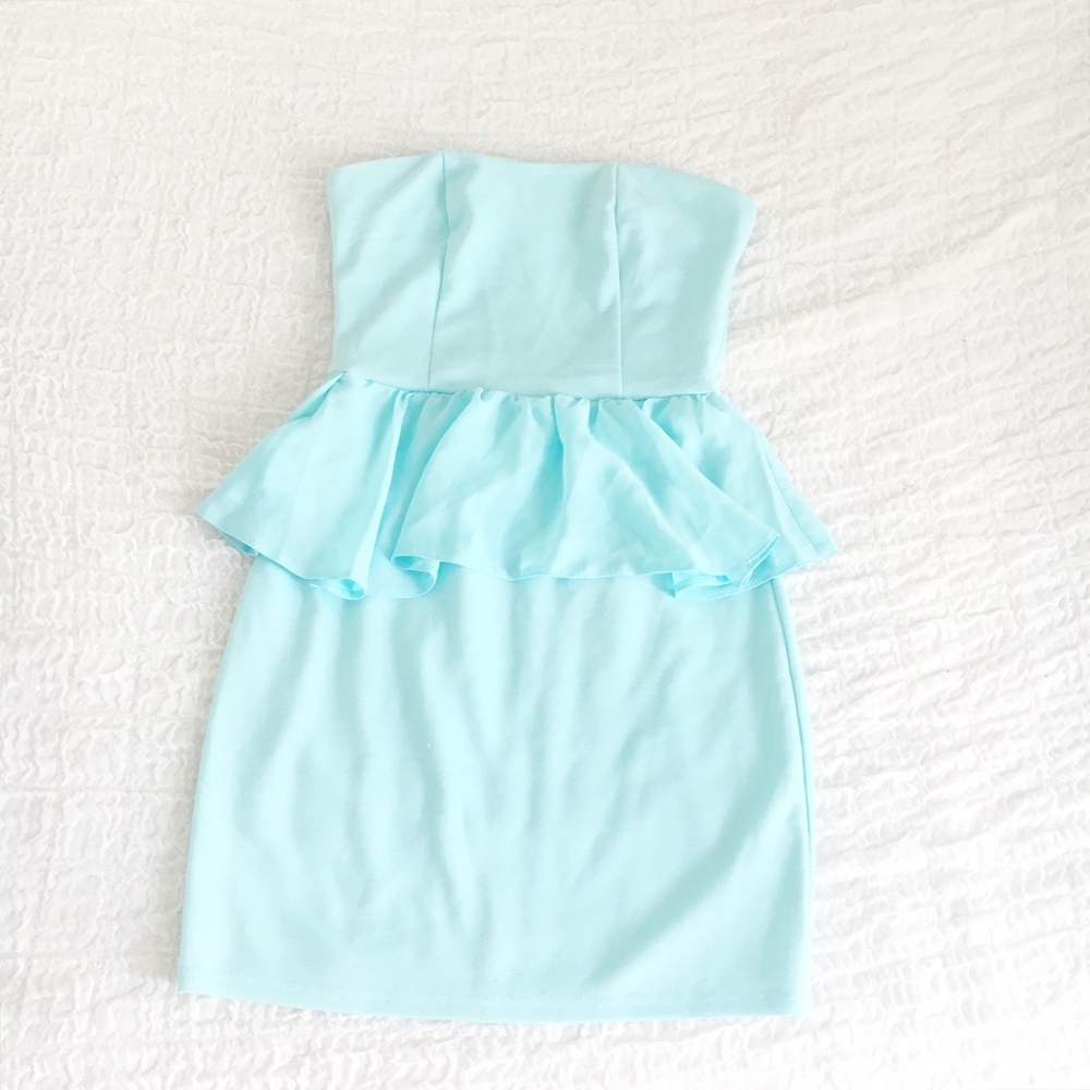 ❗3/$20 Asos Mint Green Peplum Tube Dress